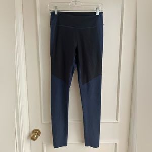 Outdoor voices color block leggings.
